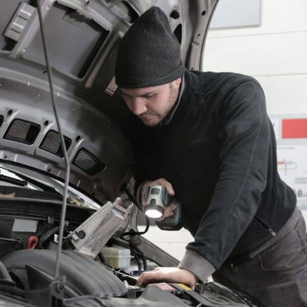50-year veteran mechanic exposes the top garage scam you never saw coming!
